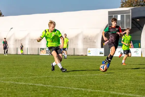 Juniorzy A1 GKS Pawłowice wygrywają z LKS Bory Pietrzykowice 3:2 po emocjonującym meczu